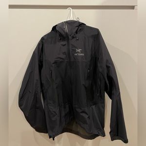 Arc'teryx Beta SL Jacket - Men's size M in black. New without tags.